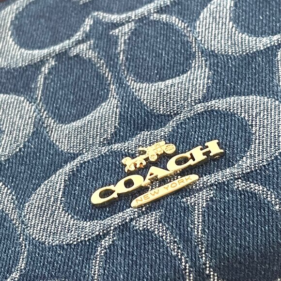 Coach Double Zip Phone Wallet Blue Signature Denim CZ321 Wristlet Leather Clutch - Picture 8 of 10